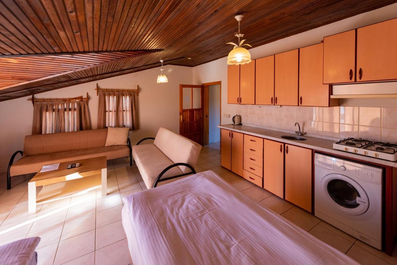 Vira Apart Suites 戈西克 外观 照片